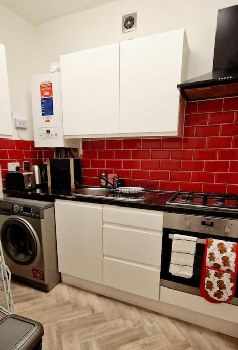 Lovely Studio- Aldgate East Stn Apartament *